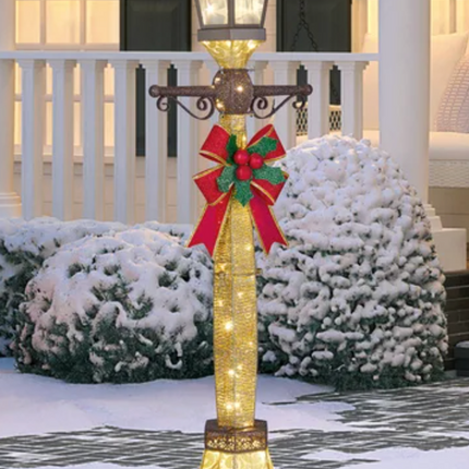 Lamp Post with 120 LED Lights
