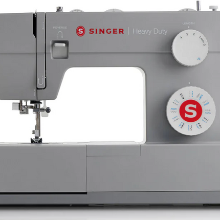 SINGER® Heavy Duty 4423 Sewing Machine-LIGHTLY USED
