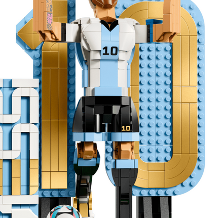 The LEGO Editions: Lionel Messi – Soccer Legend (43015)