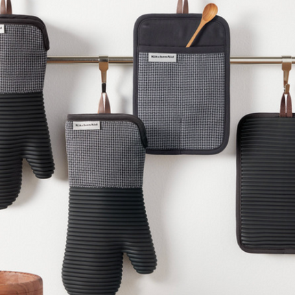 KitchenAid 4-Piece Oven Mitt & Potholder Set