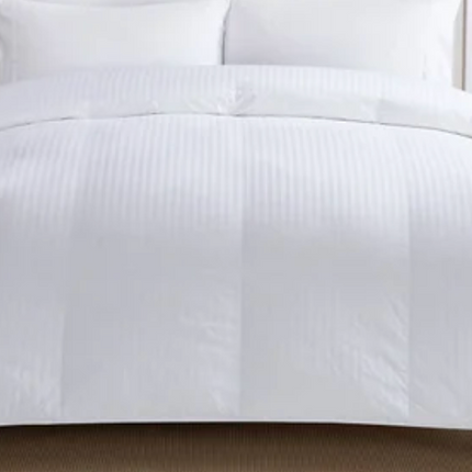 Down Alternative Duvet Insert KING USED