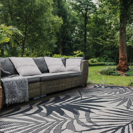 Sonoma Palm Reversible Outdoor Area Rug 5x8'