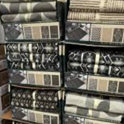 RIVIERA WASHABLE AREA RUG 5 X 7