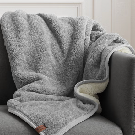 Roots Home Sherpa Throw TAUPE
