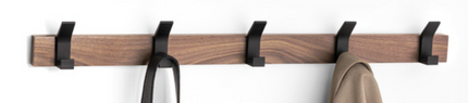 Richelieu Hardware Hook on Board 2pk