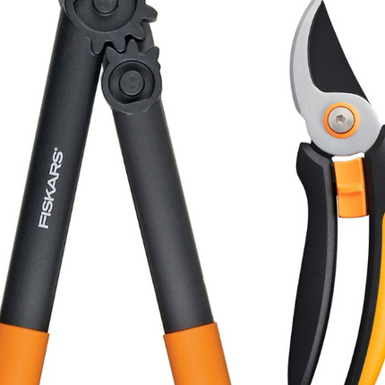 Fiskars 2-Piece Lopper and Pruner Set.
