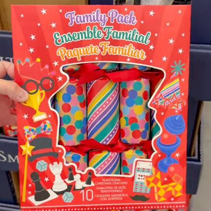 tom smith Family Pack Christmas Crackers